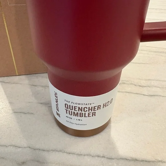 Limited Edition 2024 Holiday Stanley Quencher 40 oz. Tumbler NIB - Picture 3 of 7